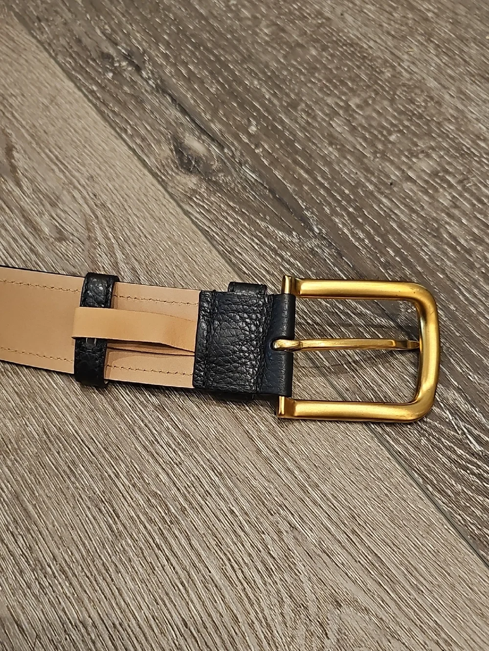 [NEW] PRADA Belt Black Pebbled Leather with Gold-Tone Buckle 90/36